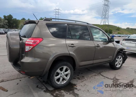 2010 Toyota Rav4 Limited z USA, uszkodzony, nr VIN 2T3DF4DV9AW028793